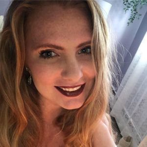 Meet your Posher, Julie anne